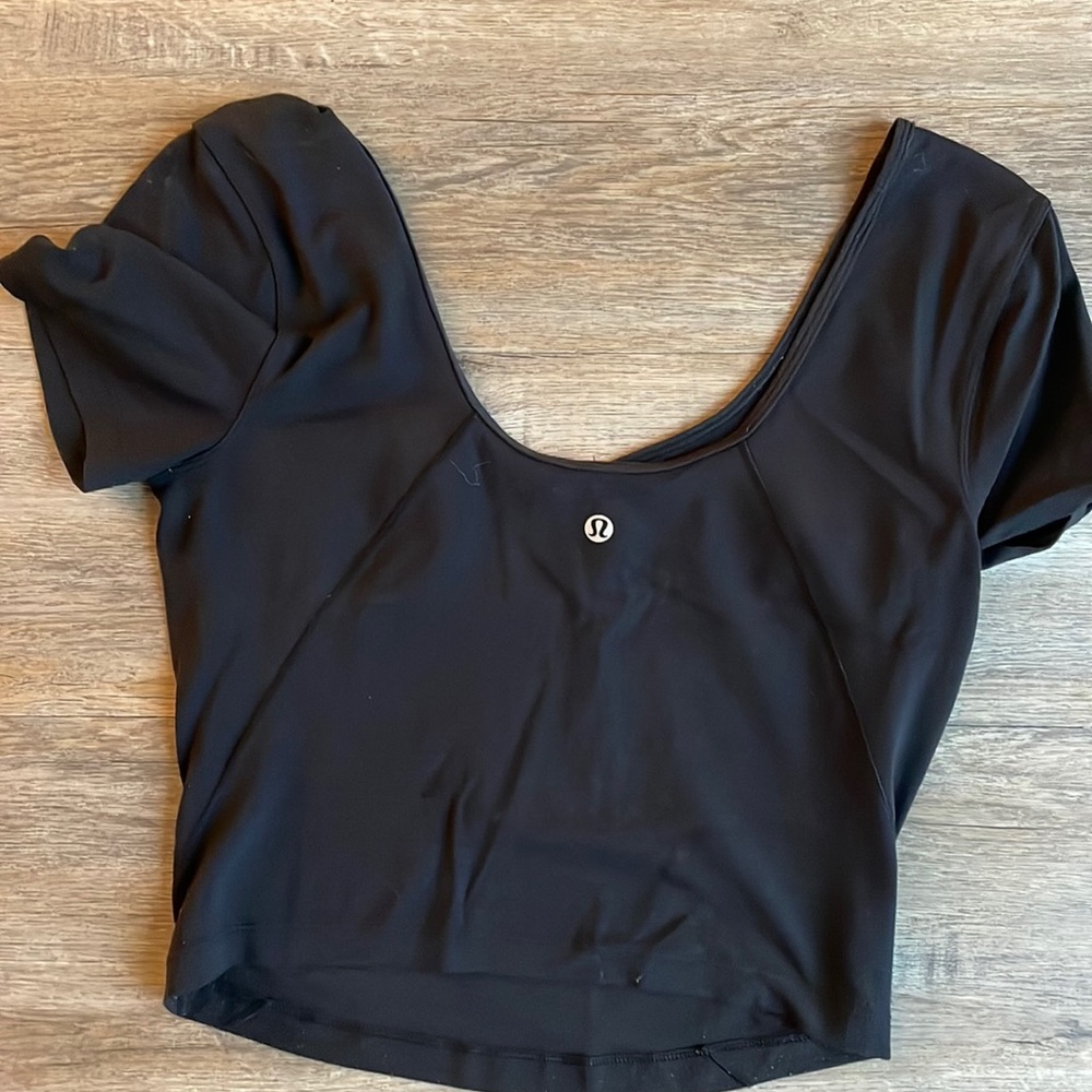 Lulu Lemon Black T-shirt